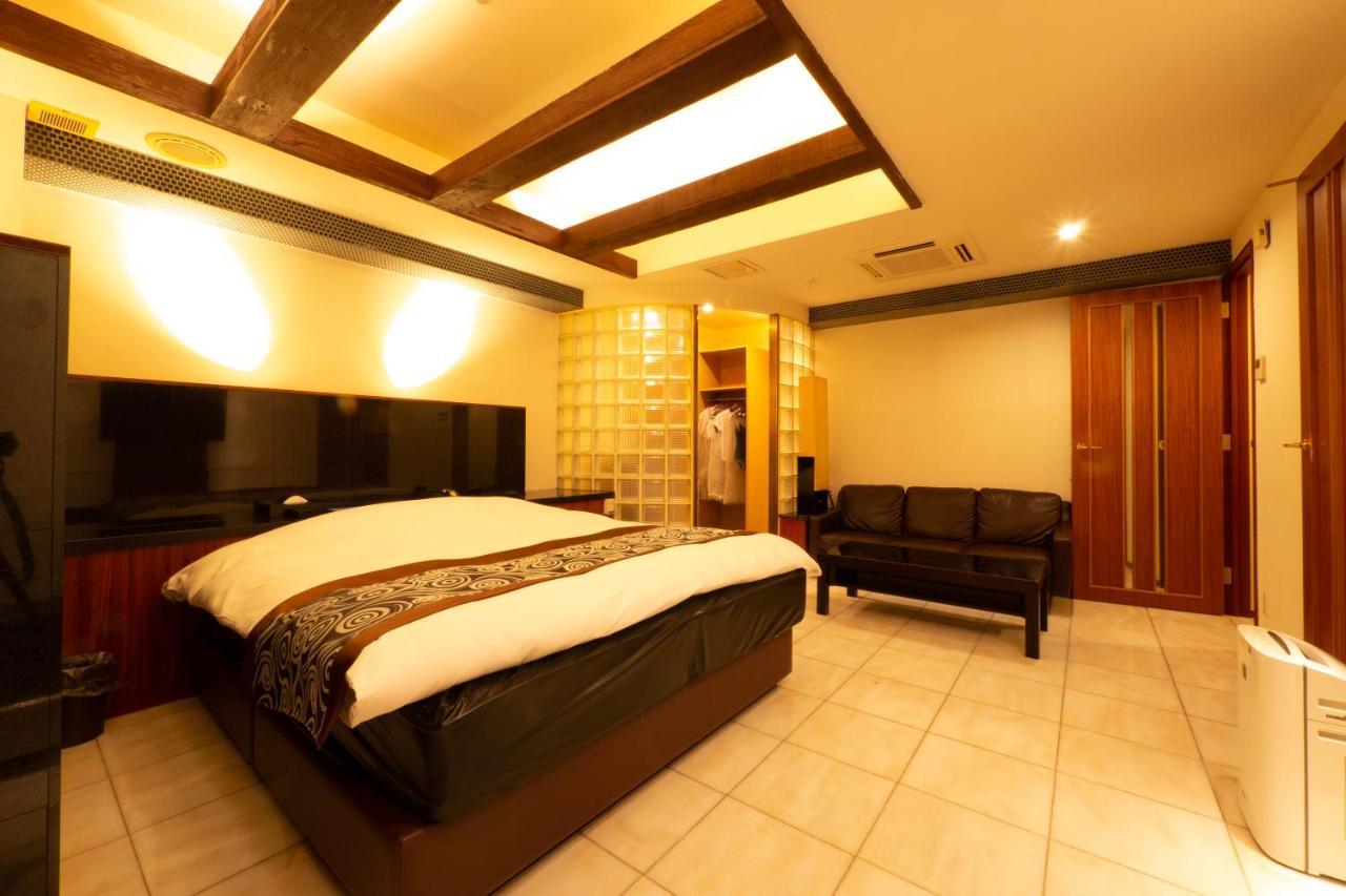 Hotel Rplus日高 (Adults Only) Hidaka  Esterno foto