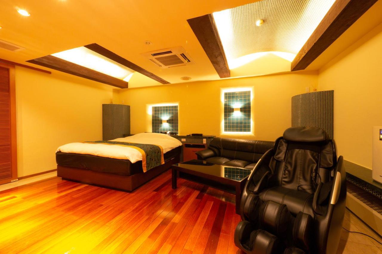 Hotel Rplus日高 (Adults Only) Hidaka  Esterno foto